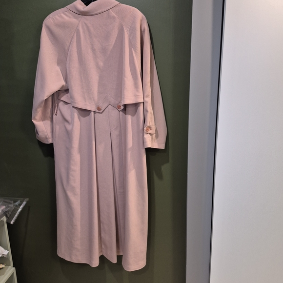 Utex Classic Dusty Pink Coat - Picture 3 of 14